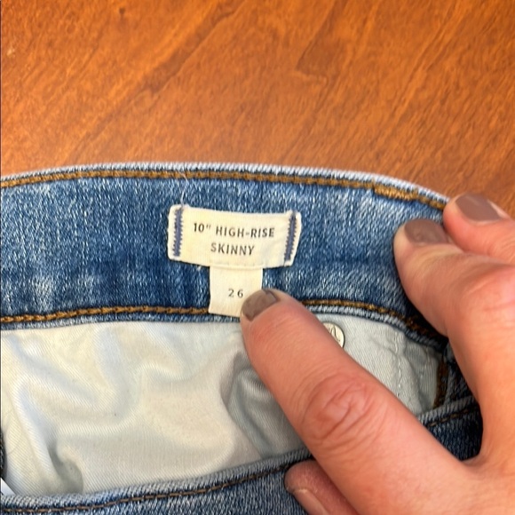 Madewell 10 inch High Rise Raw Hem Jeans - Picture 10 of 10